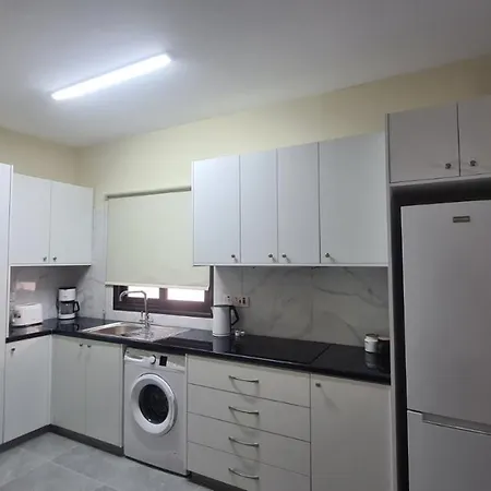 Apartment Two Bedroom Apartment, No 101, By Imh Travel & Tours