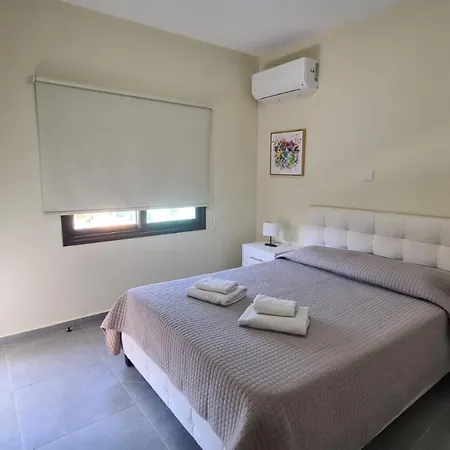 Apartment Two Bedroom Apartment, No 101, By Imh Travel & Tours *