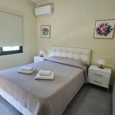 Two Bedroom Apartment, No 101, By Imh Travel & Tours * Paphos